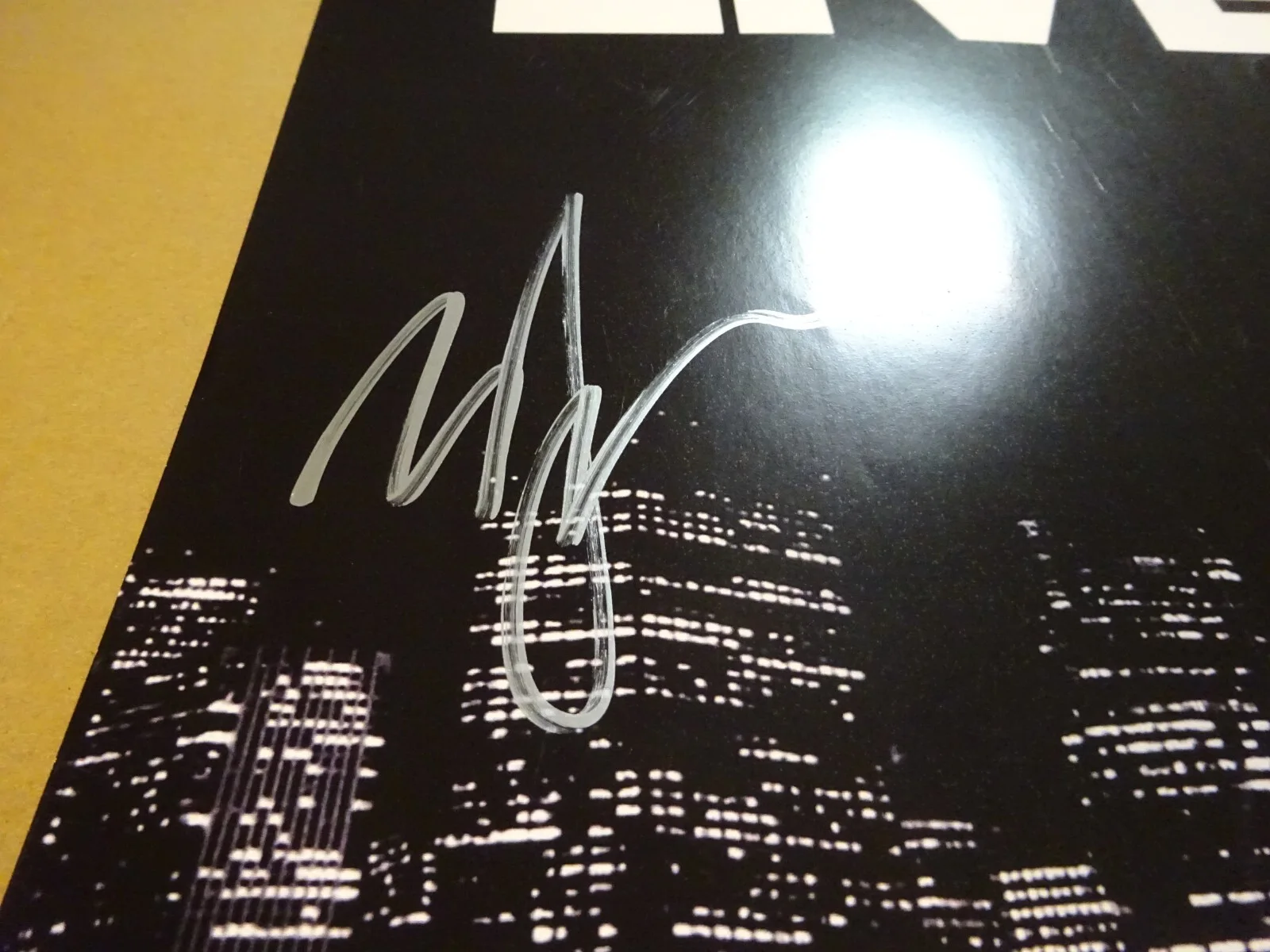 Michael Che — Signed MICHAEL CHE Autographed SATURDAY NIGHT LIVE 11"x17" Photo Beckett BAS COA, изображение 4