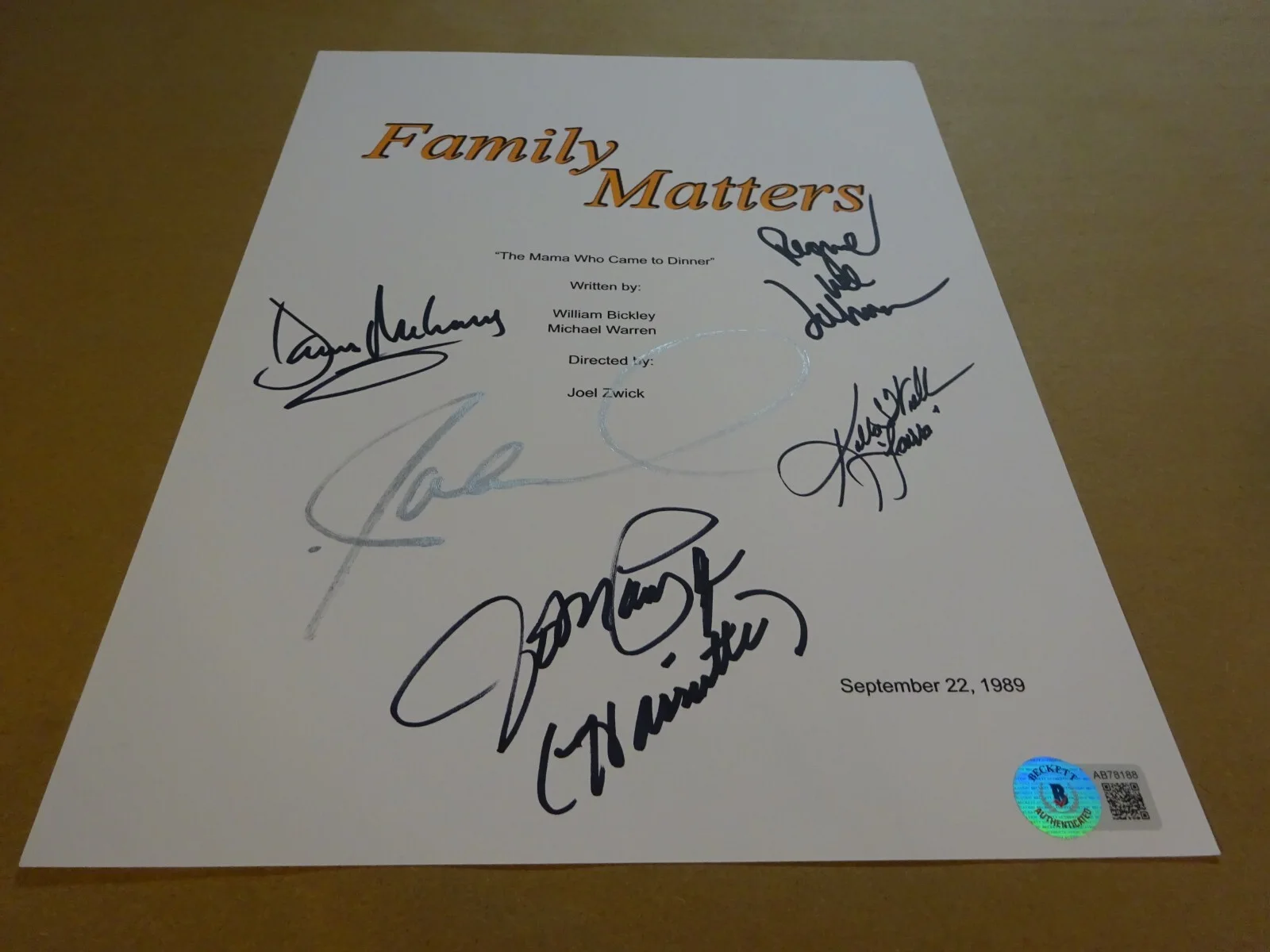 Autographed Family Matters Script Cover Signed By 5 - Beckett BAS COA, image 3