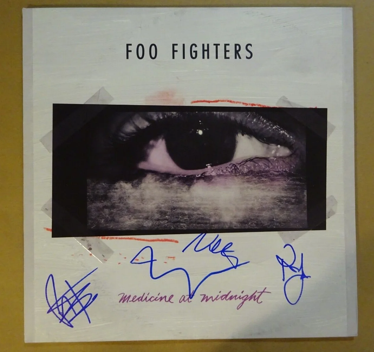 Autographed Foo Fighters Medicine At Midnight Album Signed By 4 Beckett COA LOA, image 3