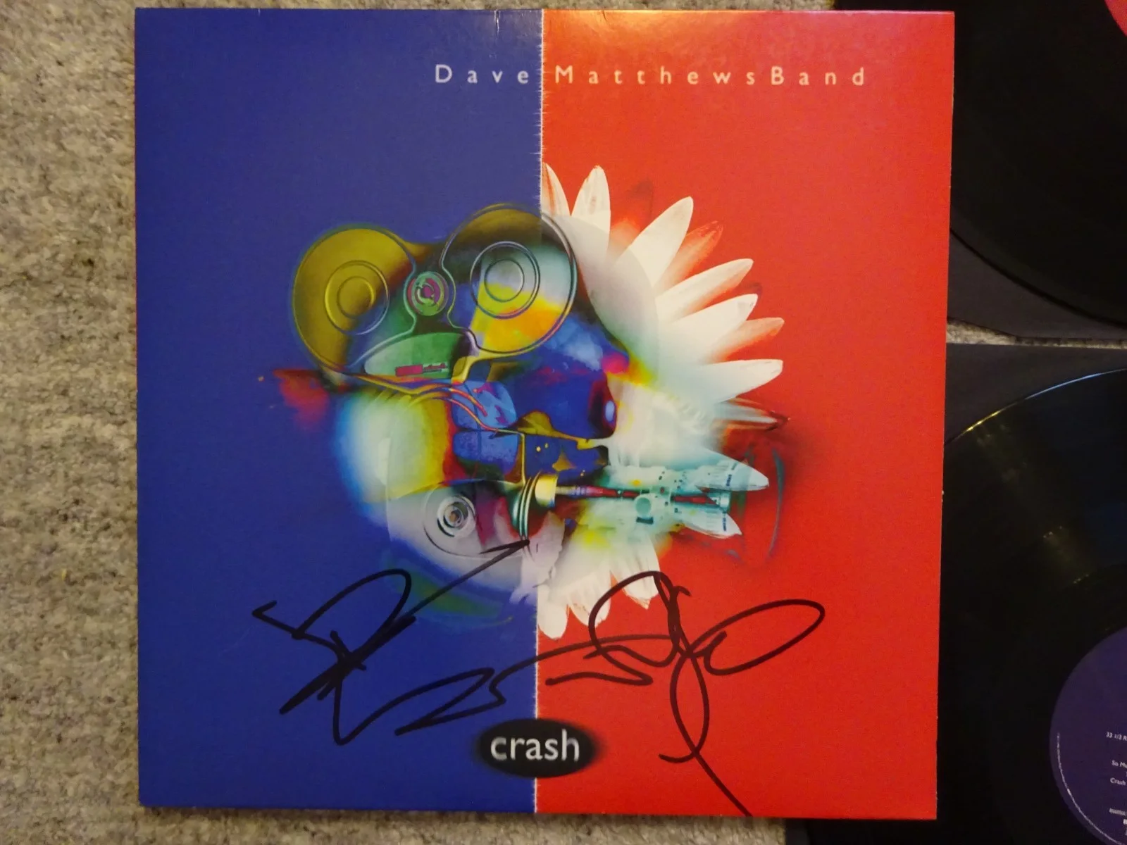 Signed Dave Matthews & Stefan Lessard Autographed Crash DMB Album Beckett COA, image 2