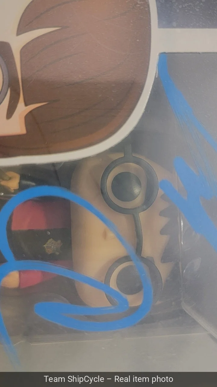DANIEL RADCLIFFE — Daniel Radcliffe Signed Harry Potter Funko Authentic Autograph Beckett G2U, image 4