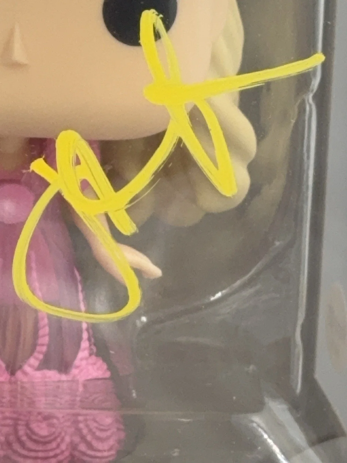 JON M CHU — FUNKO POP #1699 JON M CHU SIGNED GLINDA IN NIGHTGOWN WICKED AutographCOA SD60626, изображение 2