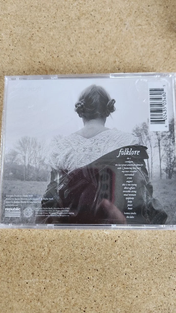 Taylor Swift SIGNED Folklore CD Autographed, image 2