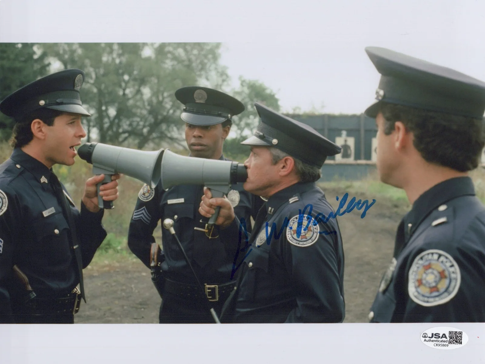 G.W. BAILEY — GW BAILEY Hand Signed POLICE ACADEMY 8x10 Photo AUTHENTIC Autograph JSA COA CERT