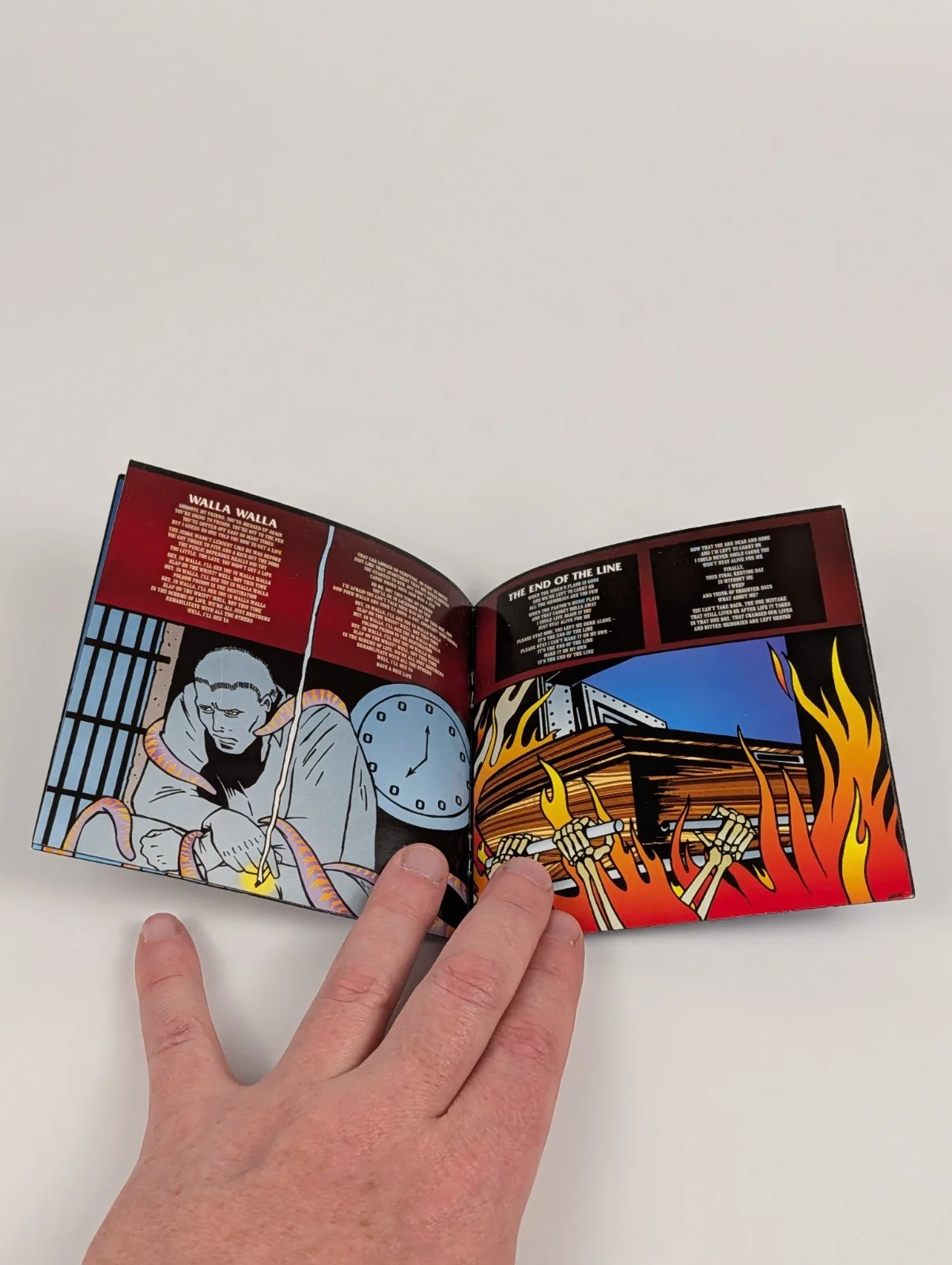 Band Signed The Offspring Americana Autographed Dexter Noodles - CD Booklet Only, image 3