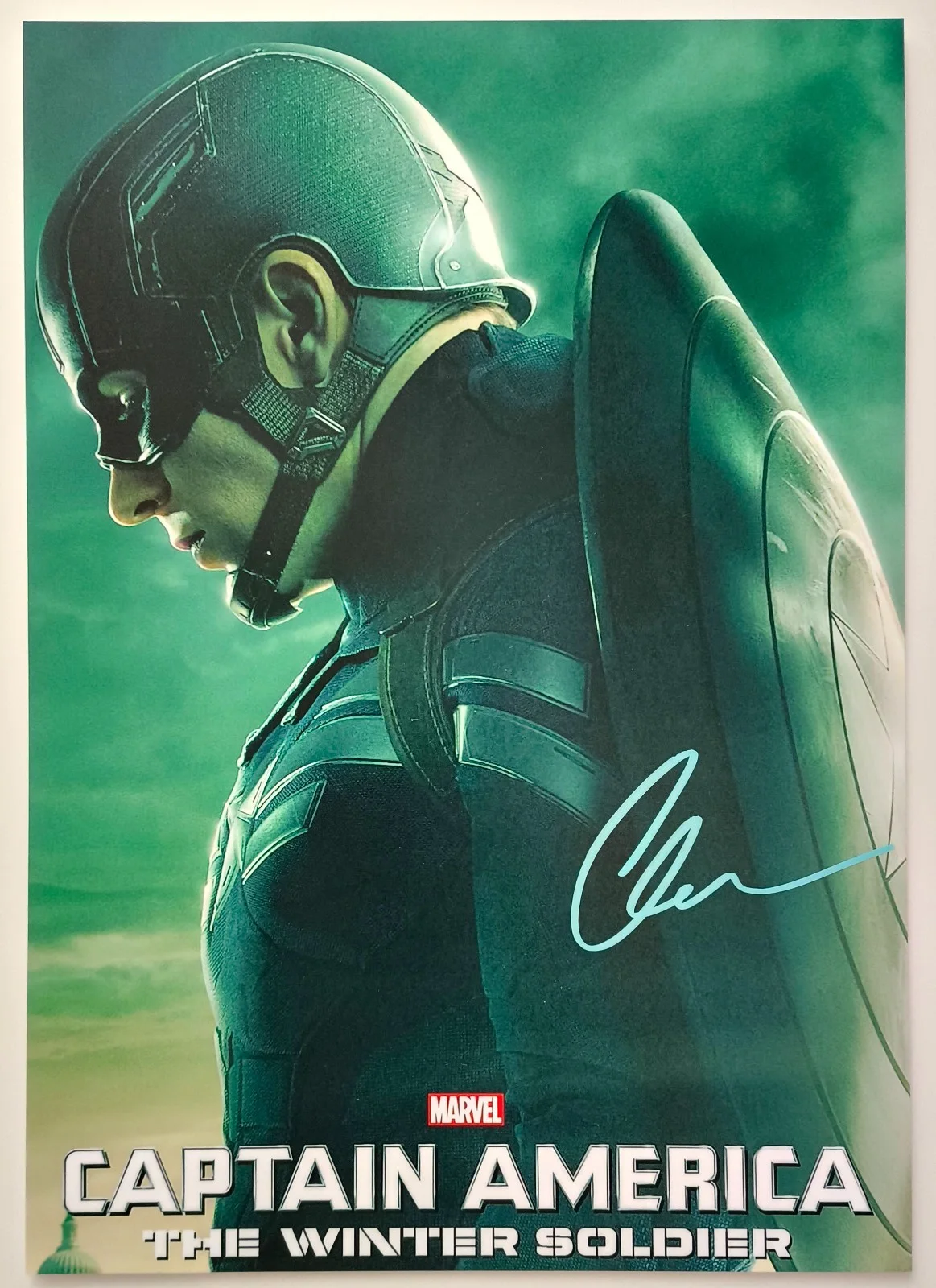 CHRIS EVANS — CHRIS EVANS ( Captain America ) SIGNED AUTOGRAPHED PHOTO 8X12, image 3