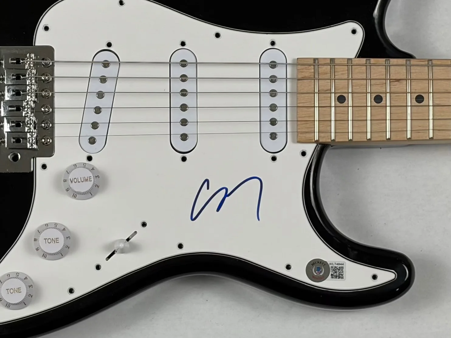 Corey Taylor Signed Autograph SLIPKNOT Electric Guitar Proof Beckett Witness COA, image 5