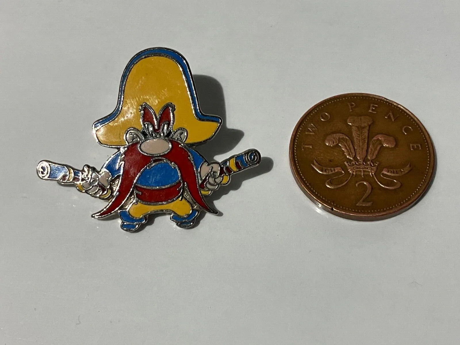 Yosemite Sam Warner Brothers Pin Badge, image 2