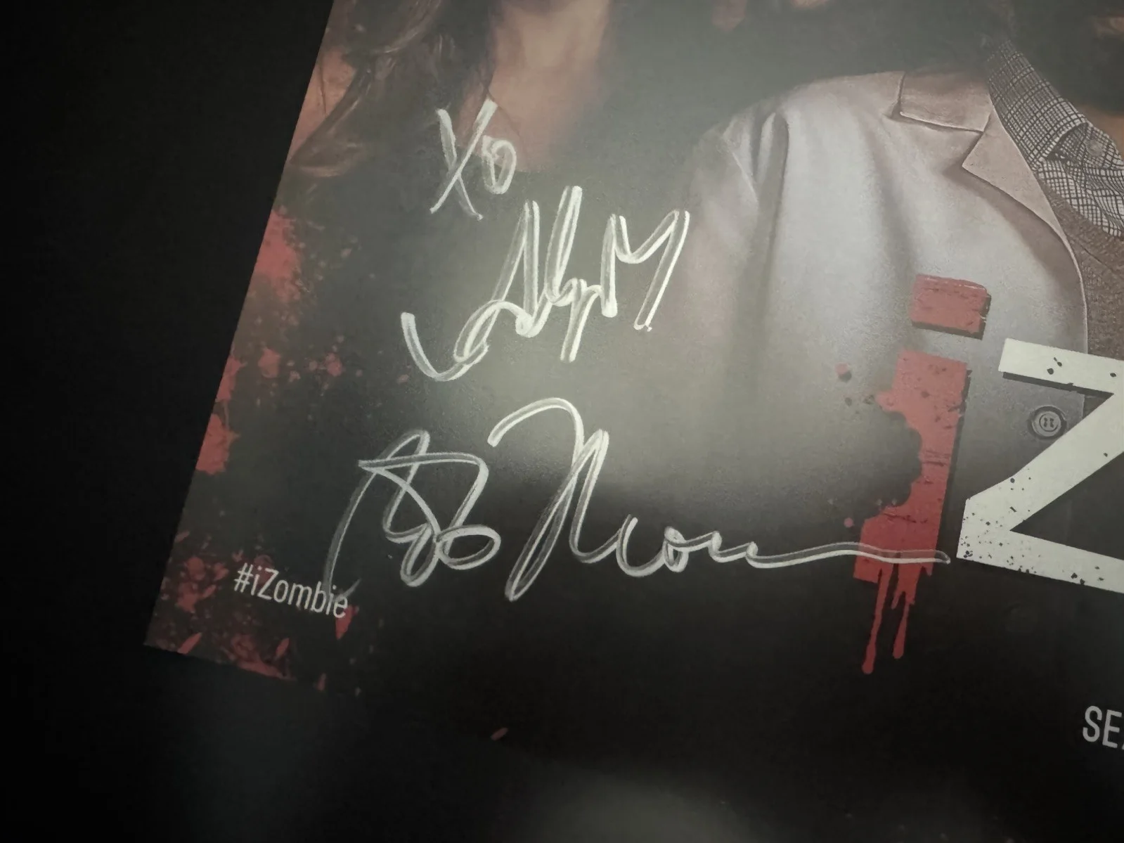 Izombie Signed CW poster SDCC 2016, изображение 4