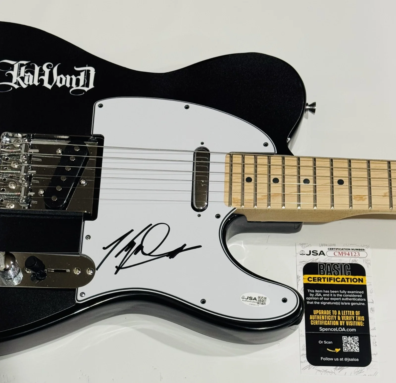 KAT VON D SIGNED CUSTOM ELECTRIC GUITAR LA INK RARE JSA COA, image 2