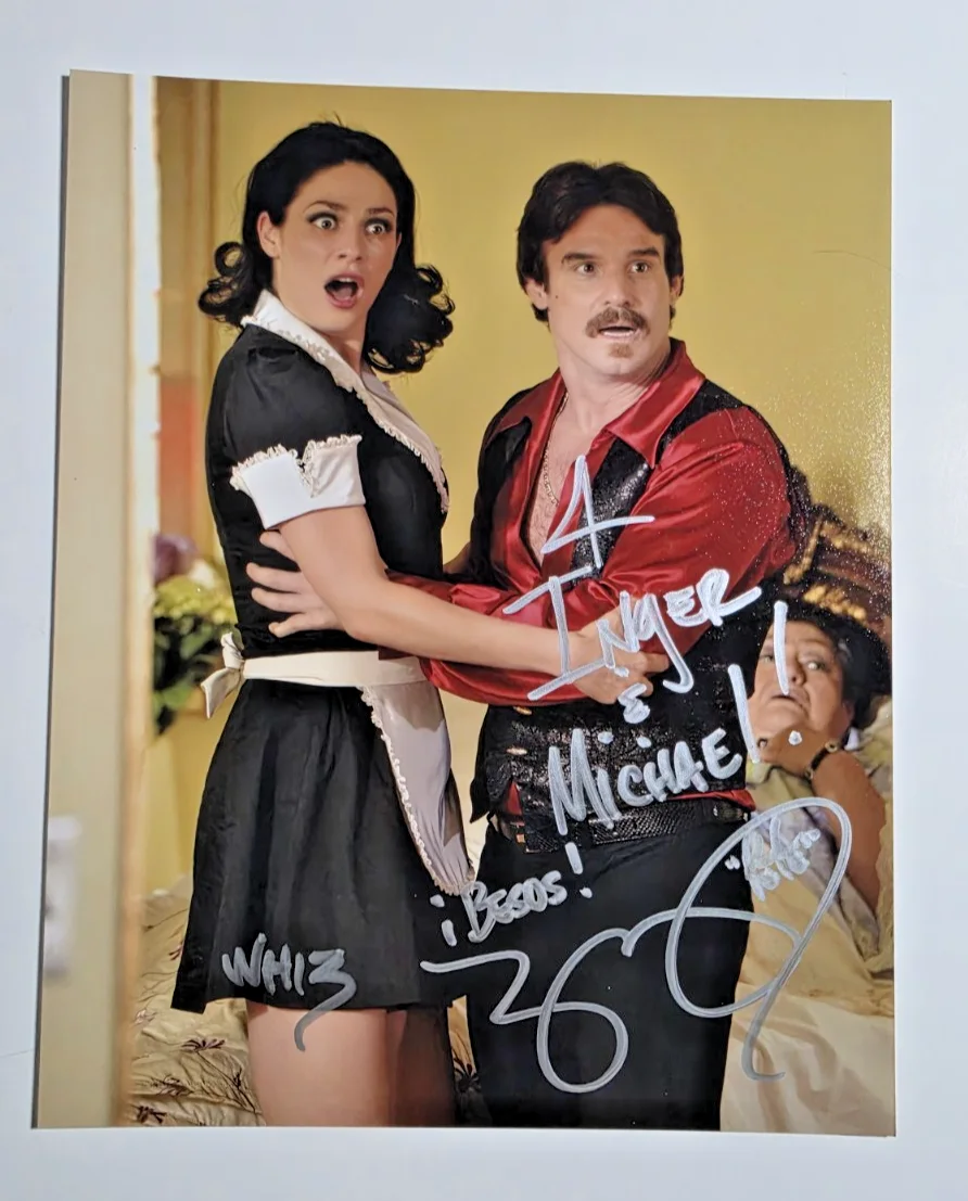 Eddie McClintock — EDDIE McCLINTOCK SIGNED / Autographed Photo 8x10, Warehouse 13 w/Joanne Kelly, изображение 2