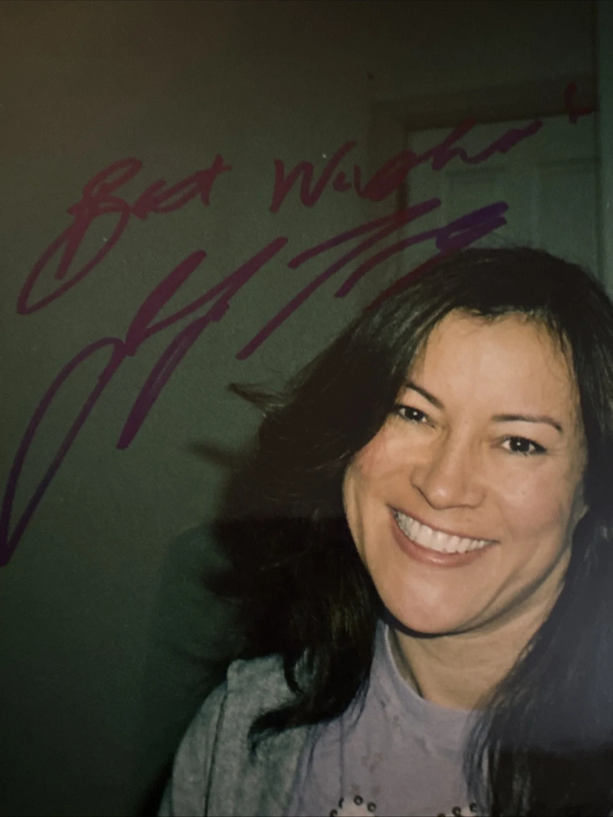Jennifer Tilly — Jennifer Tilly Signed Bride of Chucky 8x10 Candid Photo Autograph, изображение 3