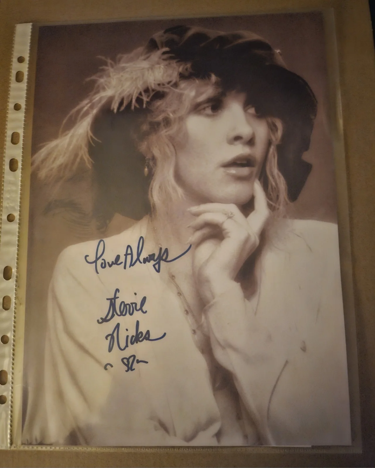 BEAUTIFUL ORIGINAL STEVIE NICKS AUTOGRAPH PHOTO 8X12" WITH COA, изображение 3