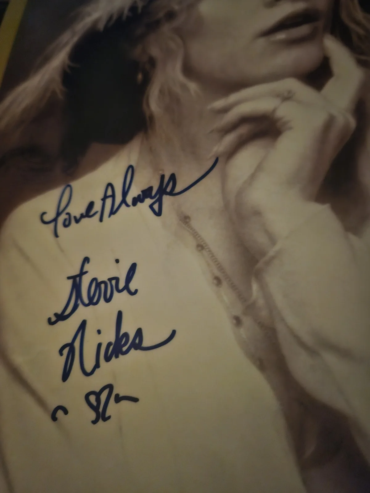 BEAUTIFUL ORIGINAL STEVIE NICKS AUTOGRAPH PHOTO 8X12" WITH COA, изображение 4