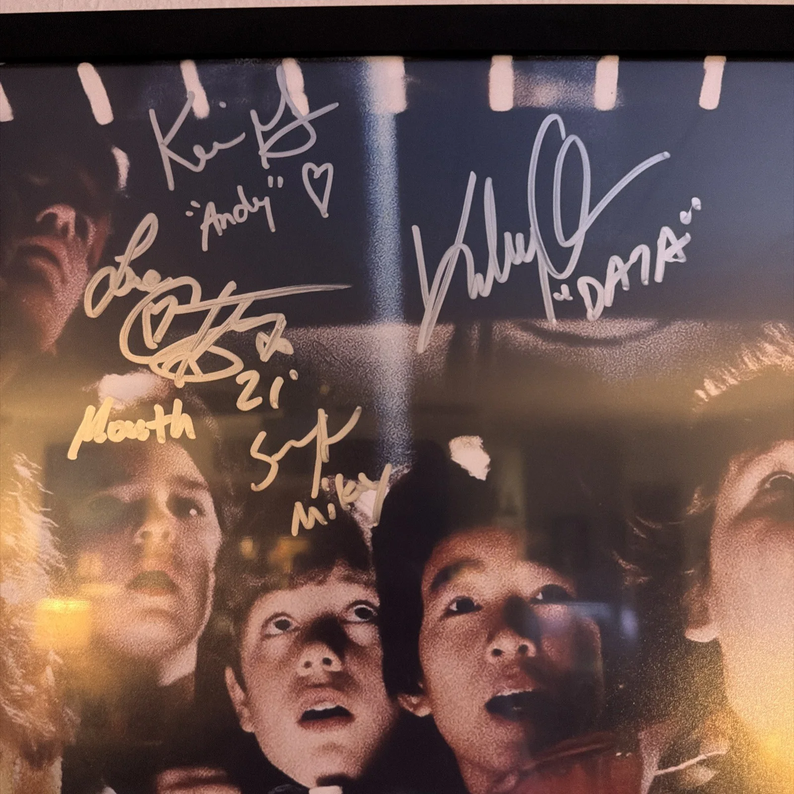 Corey Feldman — Cast signed inscribed The Goonies 16x20 photo JSA Witness Feldman KeQuan Green, изображение 2