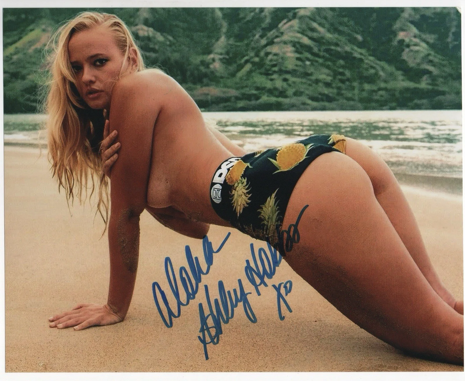 Ashley Hobbs — Ashley Hobbs signed autograph 8x10 Photo No COA Pass BAS PSA JSA Hot Sexy *INR
