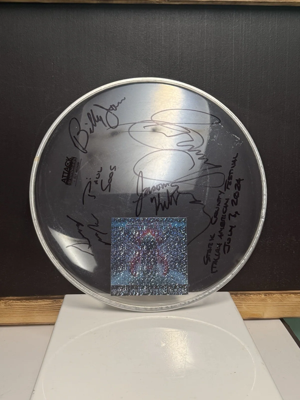 Journey Tribute Band Signed Drum Head From Stark Italian American Festival 2024, изображение 2