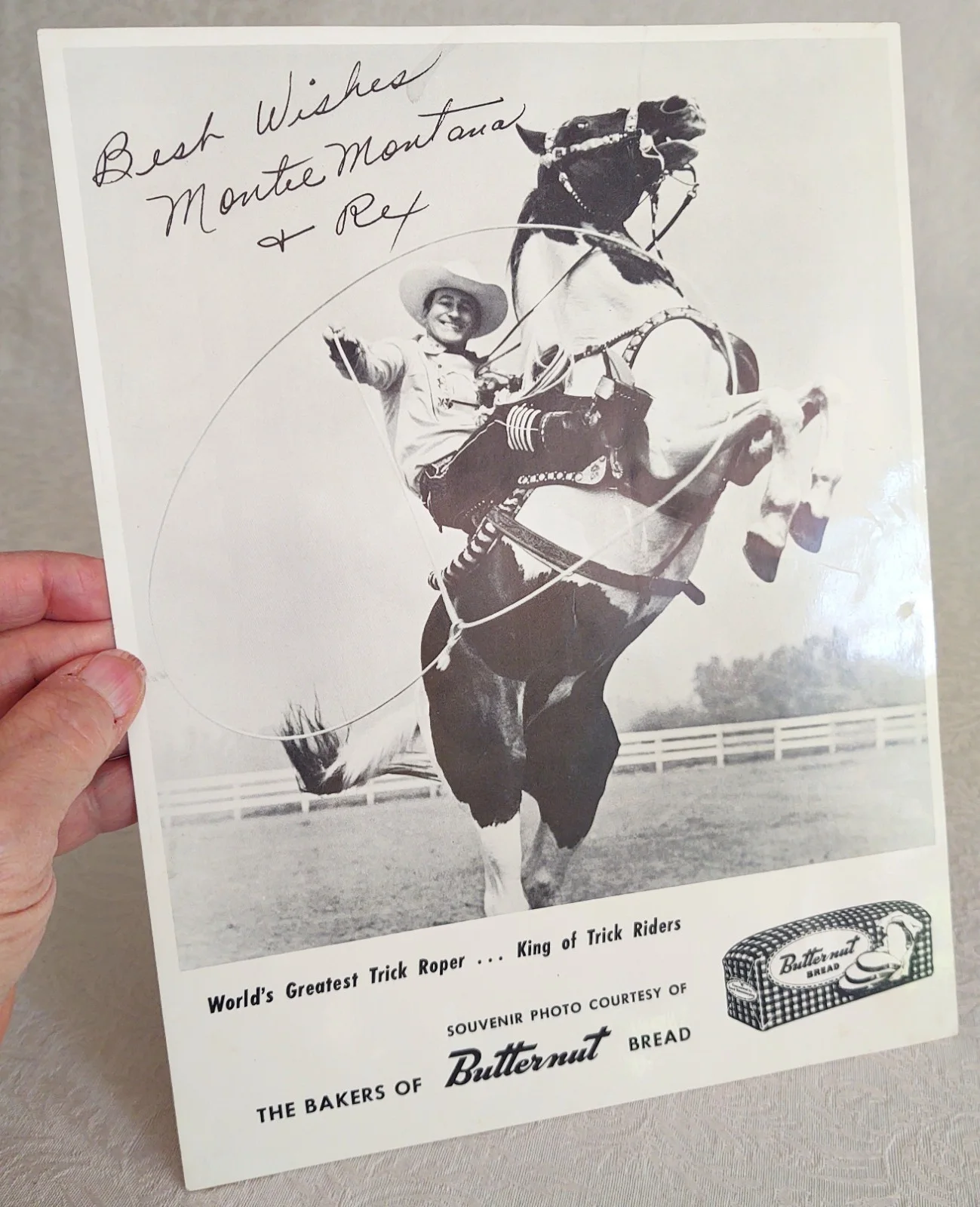 Montie Montana — Rare Signed Montie Montana Trick Horse (REX) Rider B&W Photo Butternut Bread, изображение 2