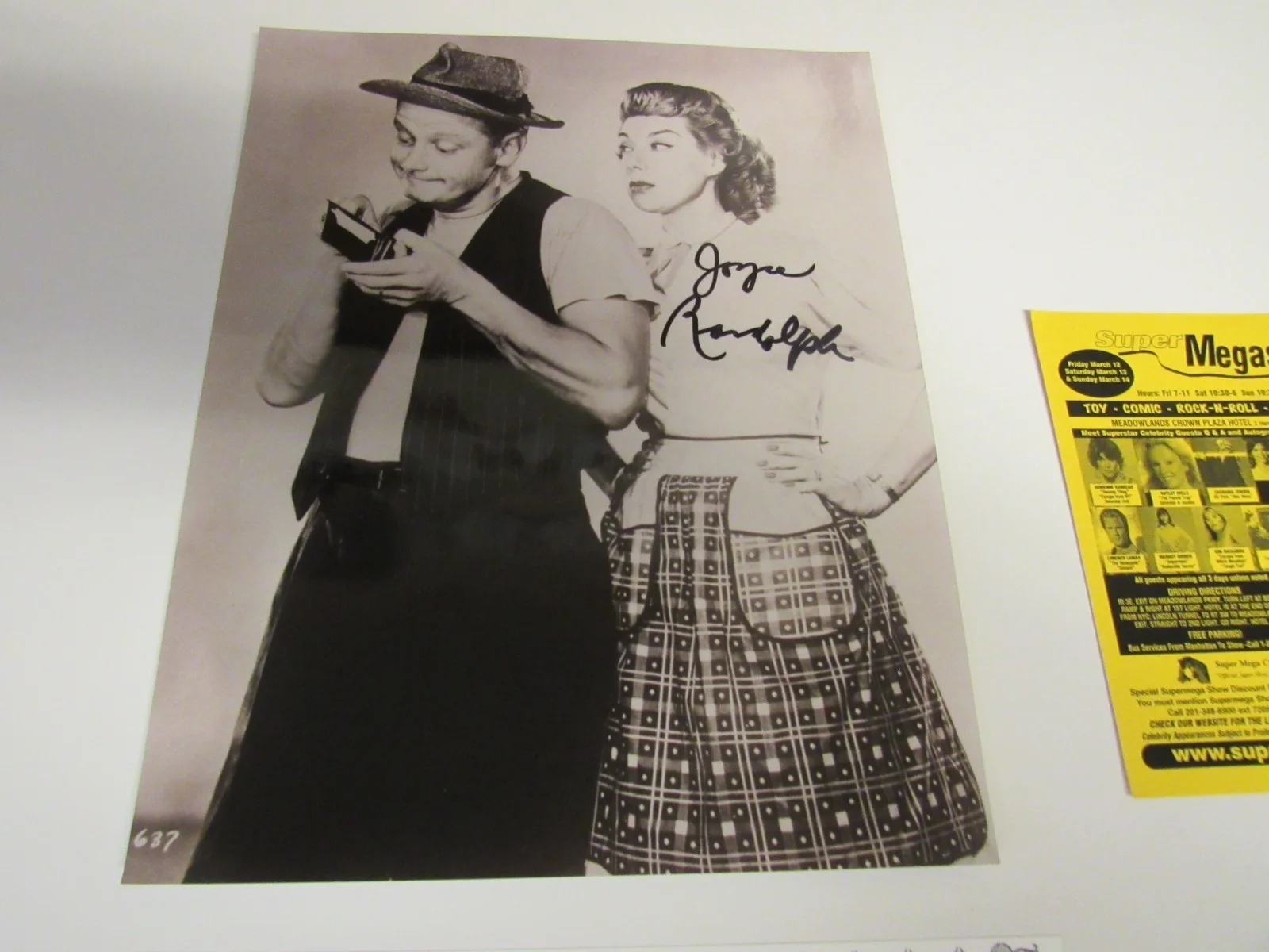 Joyce Randolph — Joyce Randolph The Honeymooners Signed Autograph 8 x 10 Photo with COA, image 2