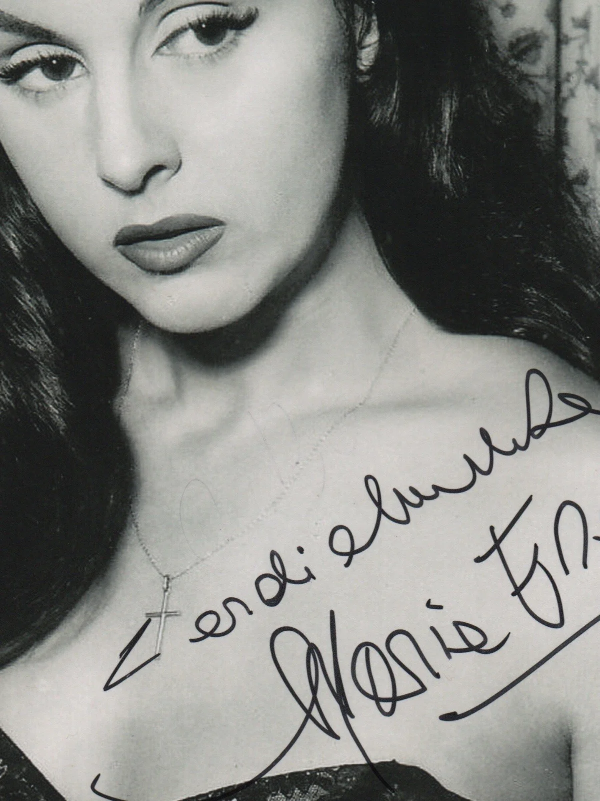 Maria Frau — Maria Frau signed autograph 8x10 Photo No COA Pass BAS PSA JSA Sexy Hot *INR, изображение 2