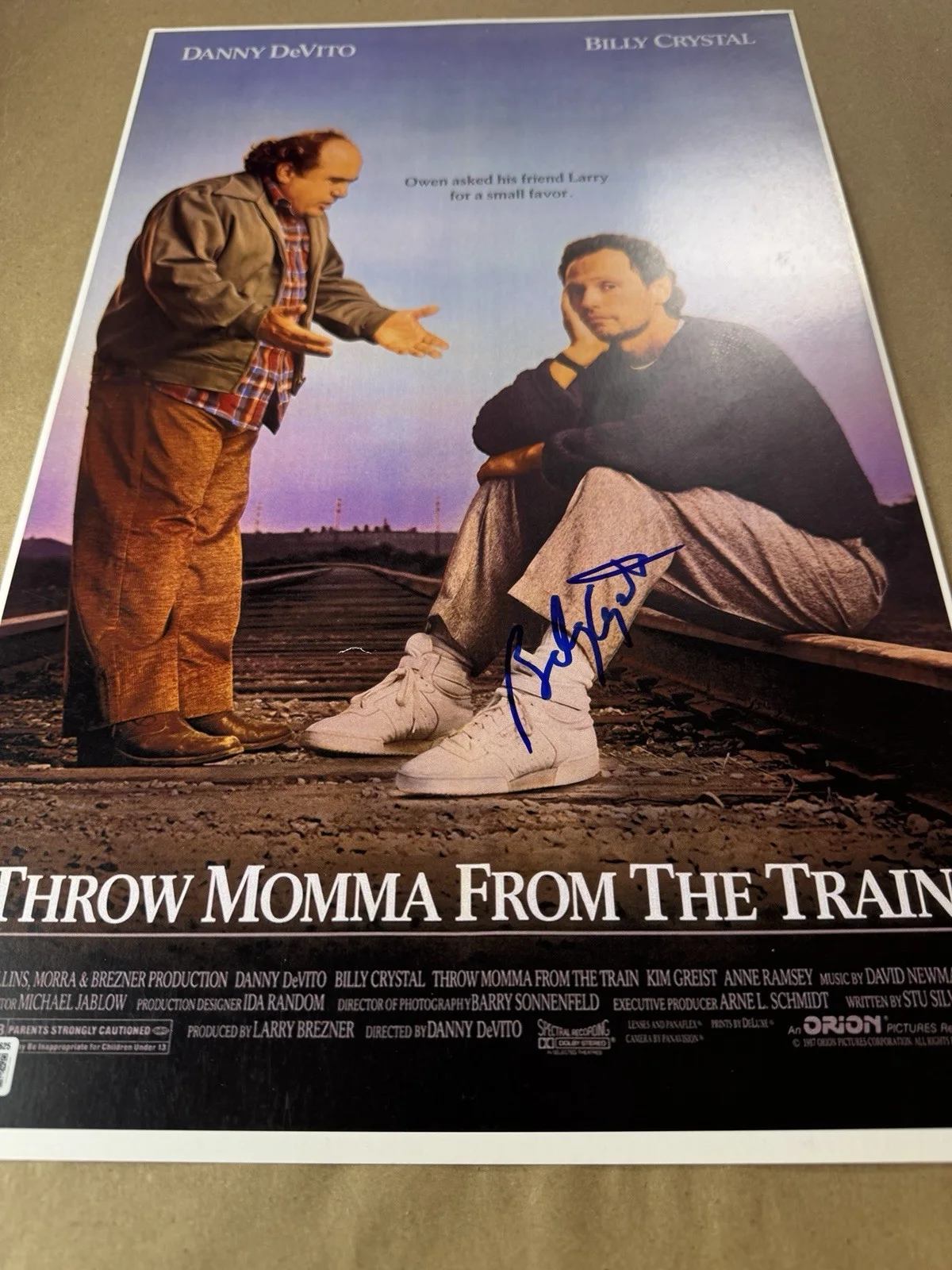 Billy Crystal — Signed Billy Crystal Autographed Throw Momma From The Train 11x17 Photo BAS COA, image 2