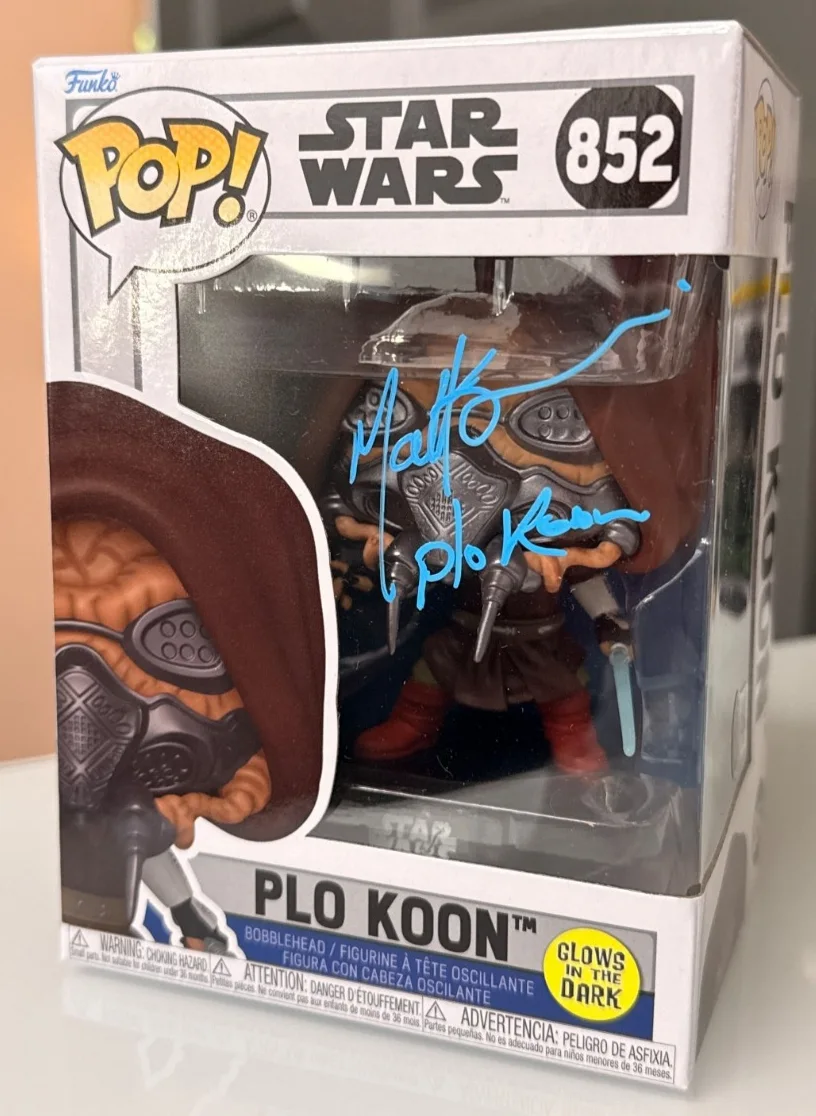 Matt Sloan — Star Wars Plo Koon FUNKO POP 852 Glows in dark Autographed by Matt Sloan (COA)