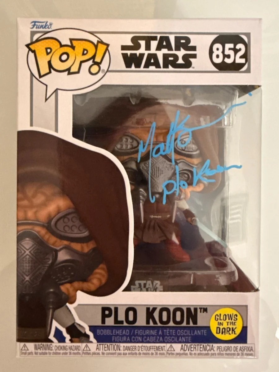 Matt Sloan — Star Wars Plo Koon FUNKO POP 852 Glows in dark Autographed by Matt Sloan (COA), изображение 2