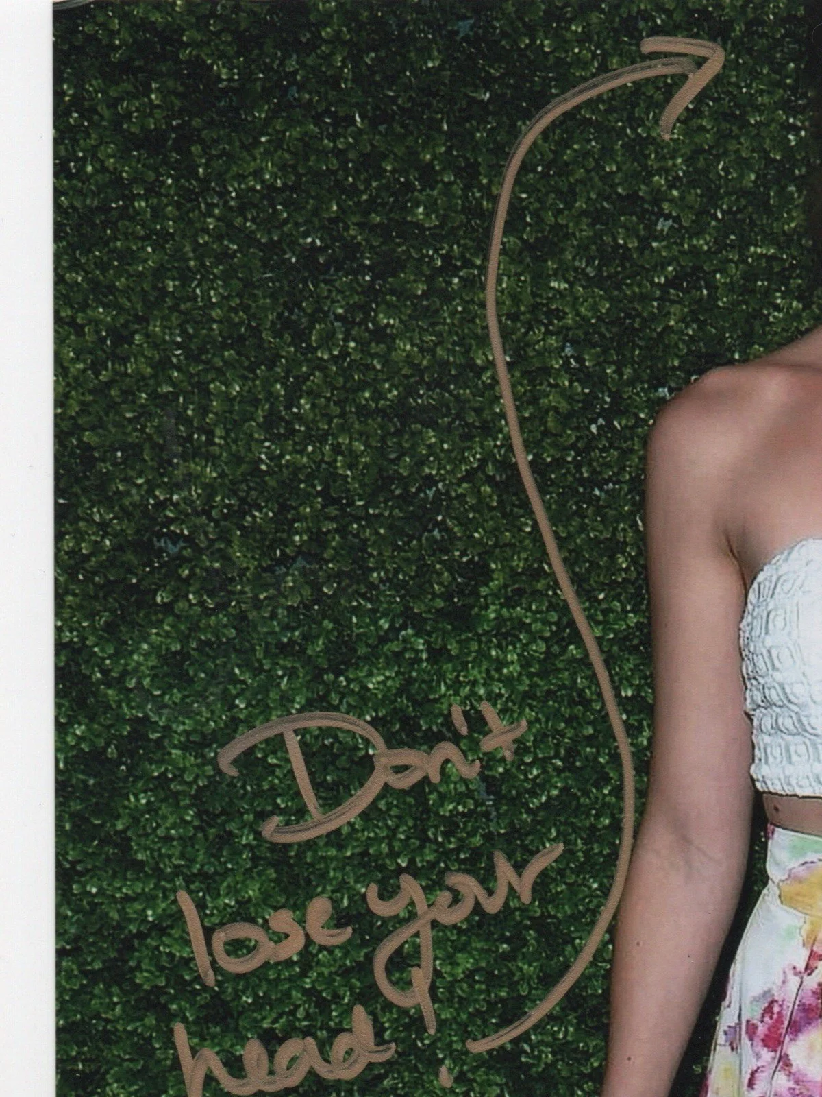 Tori Anderson — Tori Anderson signed autograph 8x10 Photo No COA Pass BAS PSA JSA Sexy Hot *INR, изображение 2
