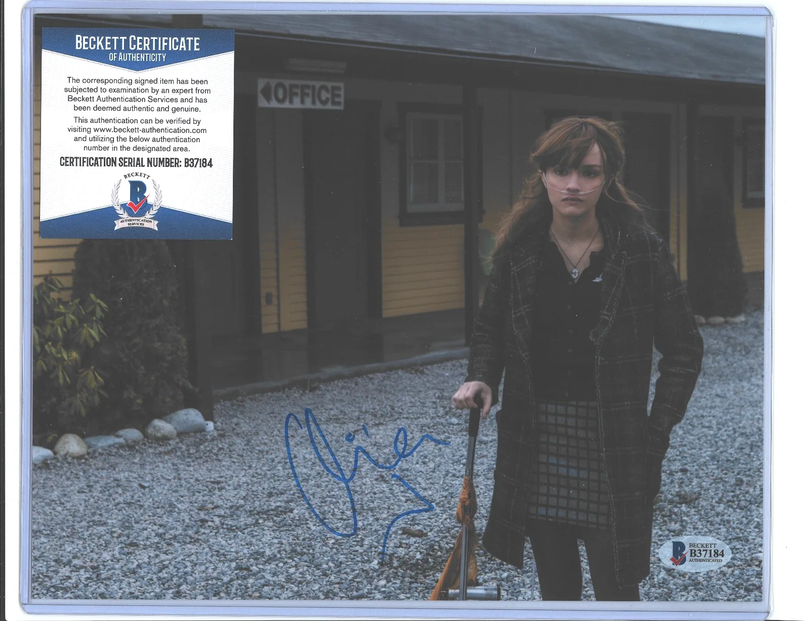 Olivia Cooke — HOUSE OF THE DRAGON Olivia Cooke Signed 8x10 BAS Auto Bates Motel Autograph ONE