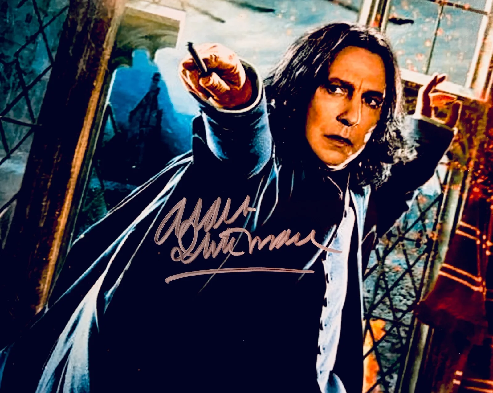 ALAN RICKMAN — Alan Rickman Signed•8x10•Harry Potter•Professor Snape• Color Photo Auto w/COA