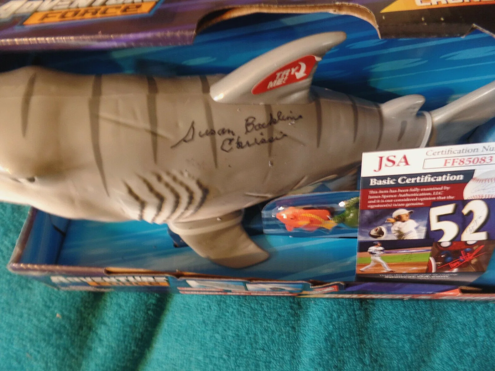Susan Backlinie — 1ST VICTIM Susan Backlinie Autograph JSA on UNUSED Signed JAWS Toy Action Shark