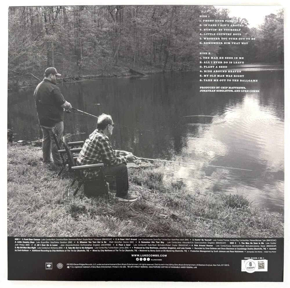 Luke Combs — Luke Combs Signed Autograph Fathers & Sons Album Vinyl Record LP w/ Beckett COA, изображение 2
