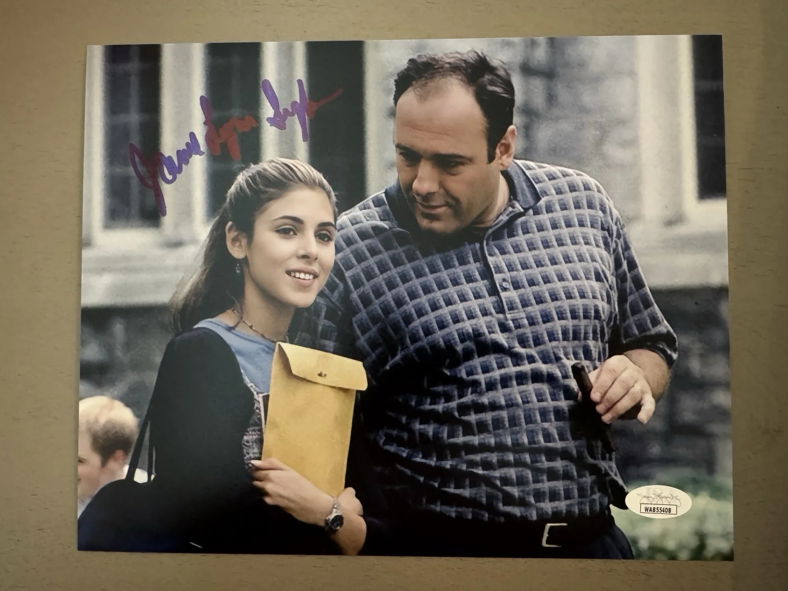 JAMIE-LYNN SIGLER — JAMIE-LYNN SIGLER SIGNED 'THE SOPRANOS' MEADOW 8 x 10 PHOTO TONY SOPRANO JSA COA