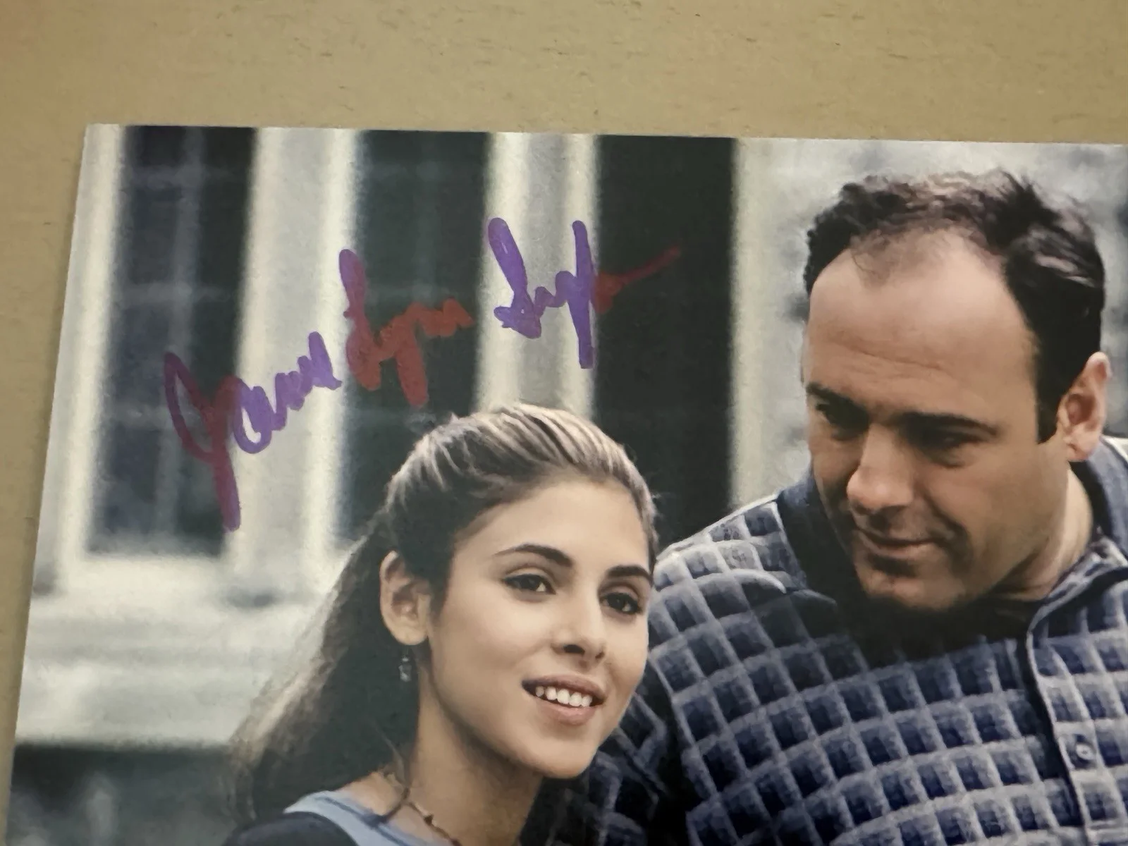 JAMIE-LYNN SIGLER — JAMIE-LYNN SIGLER SIGNED 'THE SOPRANOS' MEADOW 8 x 10 PHOTO TONY SOPRANO JSA COA, изображение 2