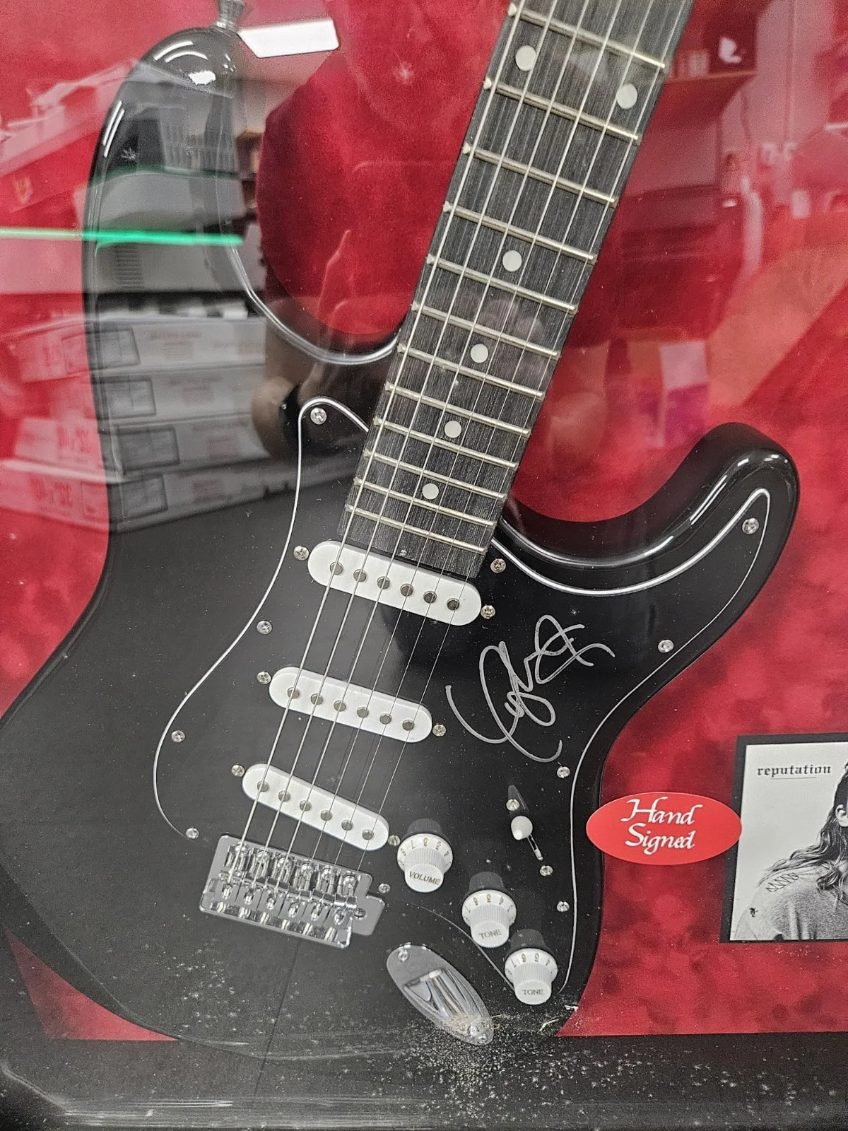 Taylor Swift Signed Guitar In Framed Display with COA, image 2