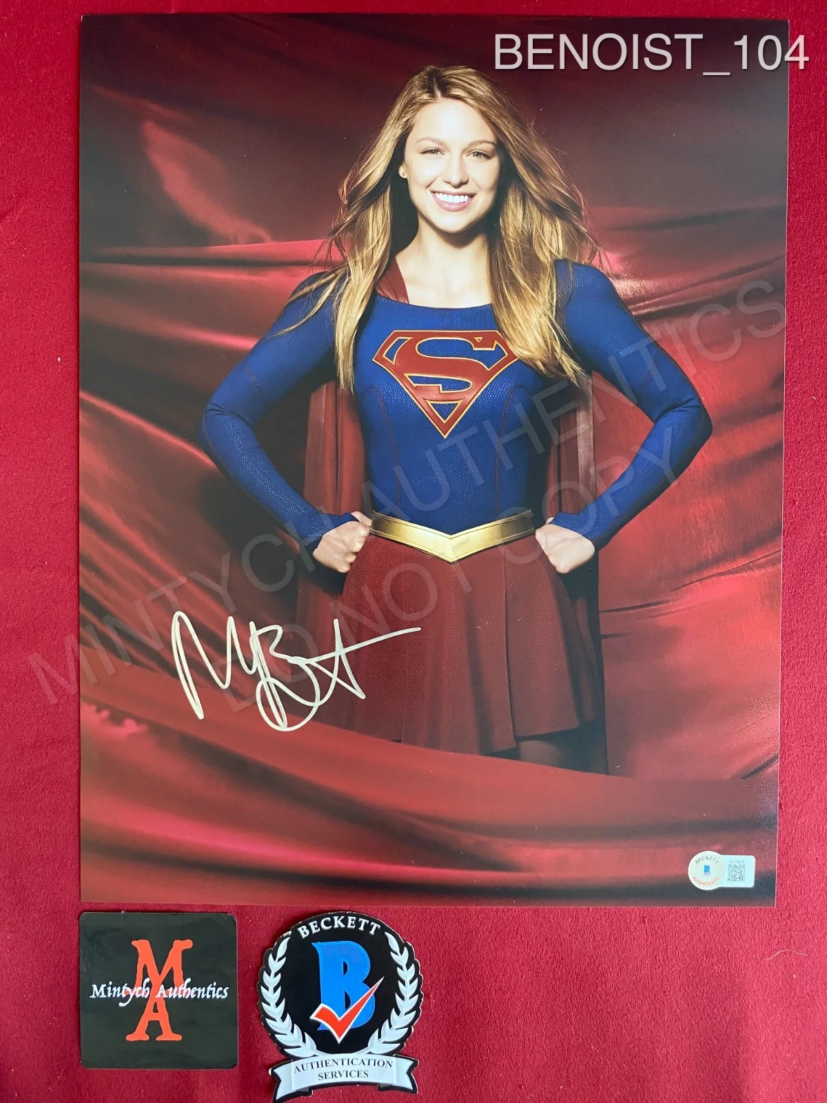 Melissa Benoist — Melissa Benoist autographed signed 11x14 photo Supergirl Beckett COA