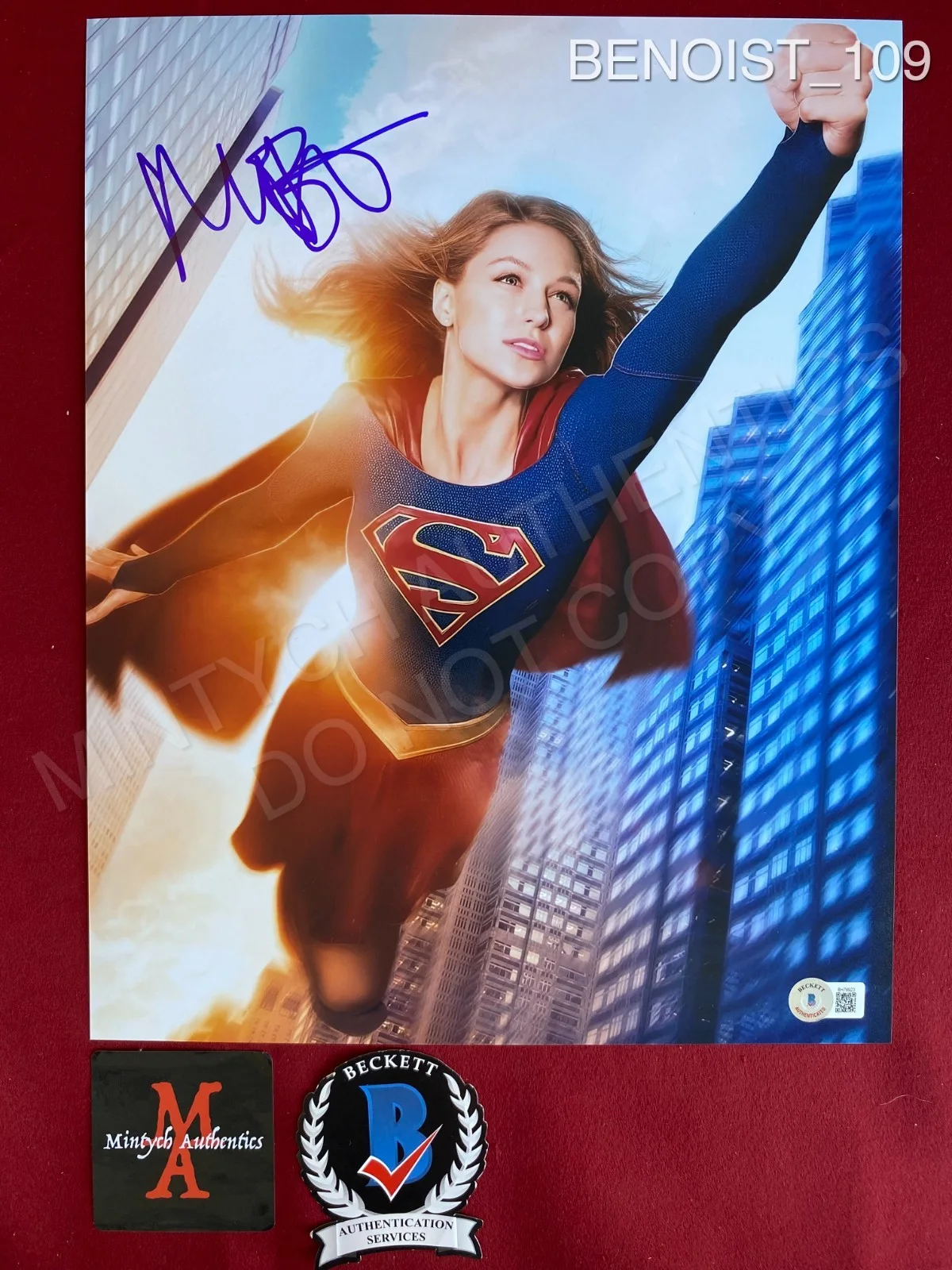 Melissa Benoist — Melissa Benoist autographed signed 11x14 photo Supergirl Beckett COA