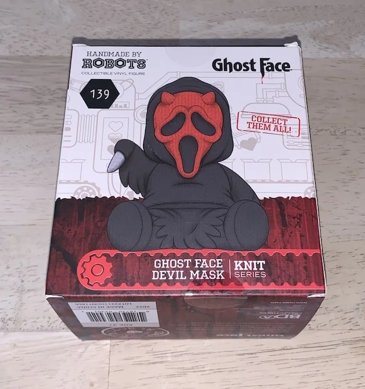 Red Ghost Face Devil Mask Scream Handmade By Robots Knit Series Figure, image 2