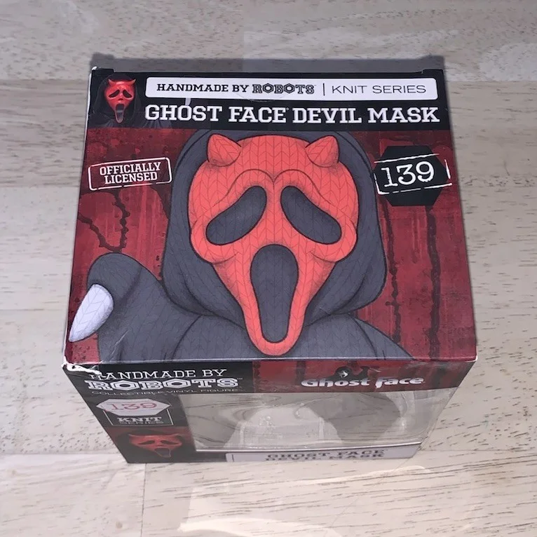 Red Ghost Face Devil Mask Scream Handmade By Robots Knit Series Figure, image 5