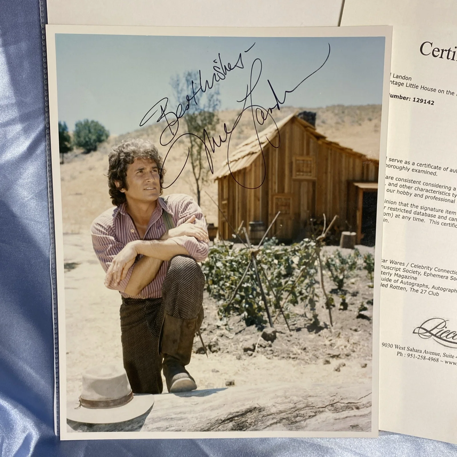 Michael Landon — Official MICHAEL LANDON Little House on Prairie HAND SIGNED 8 x 10 Photo COA LOA, изображение 2