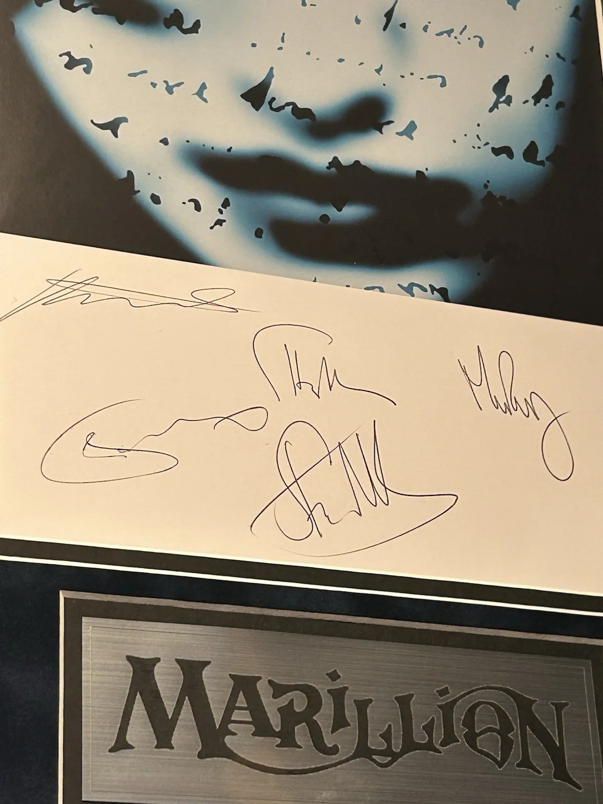 Marillion Signed Posters Set Of 3 Autographed Fugazi Seasons End Brave Framed, изображение 4