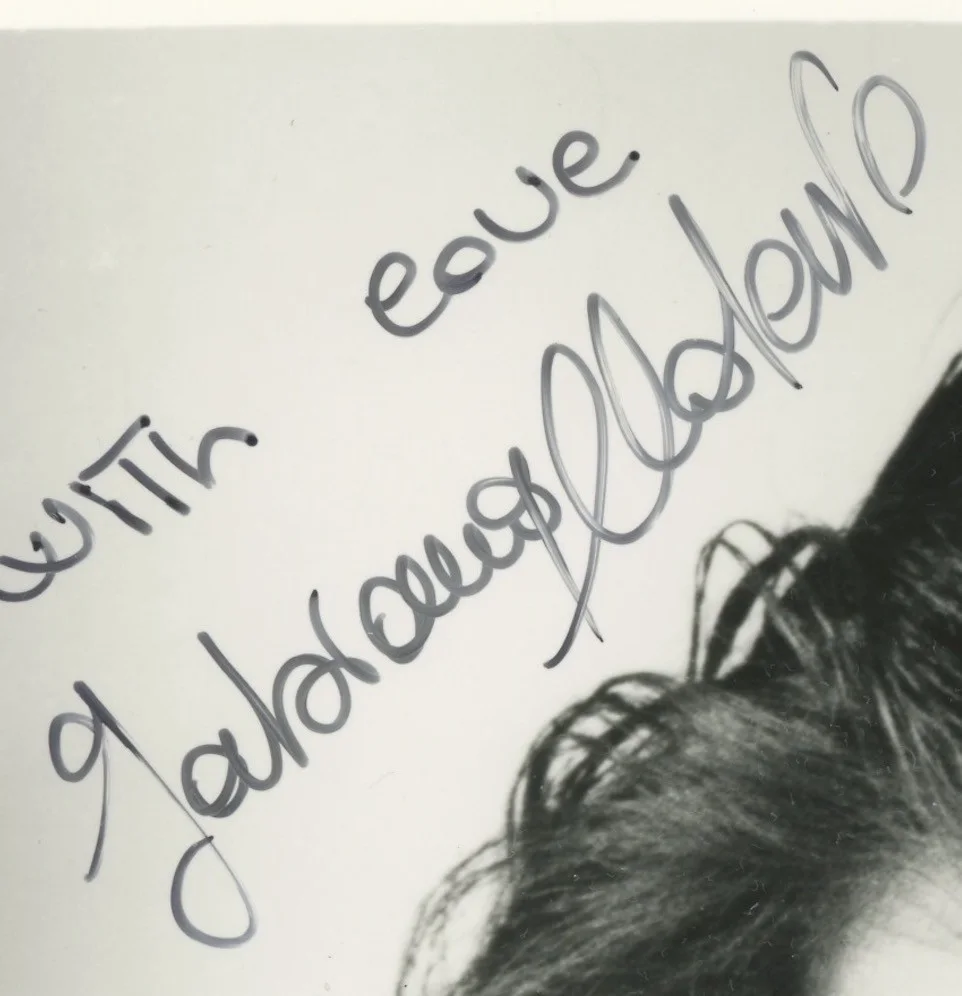 Fabiana Udenio Austin Powers Autographed Signed 8x10 Photo AMCo COA, image 2