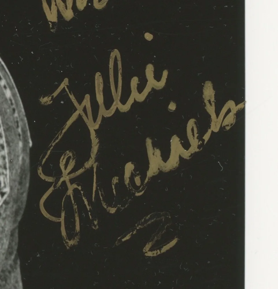 Julie Michaels Road House Autographed Signed 8x10 Photo AMCo COA, изображение 2