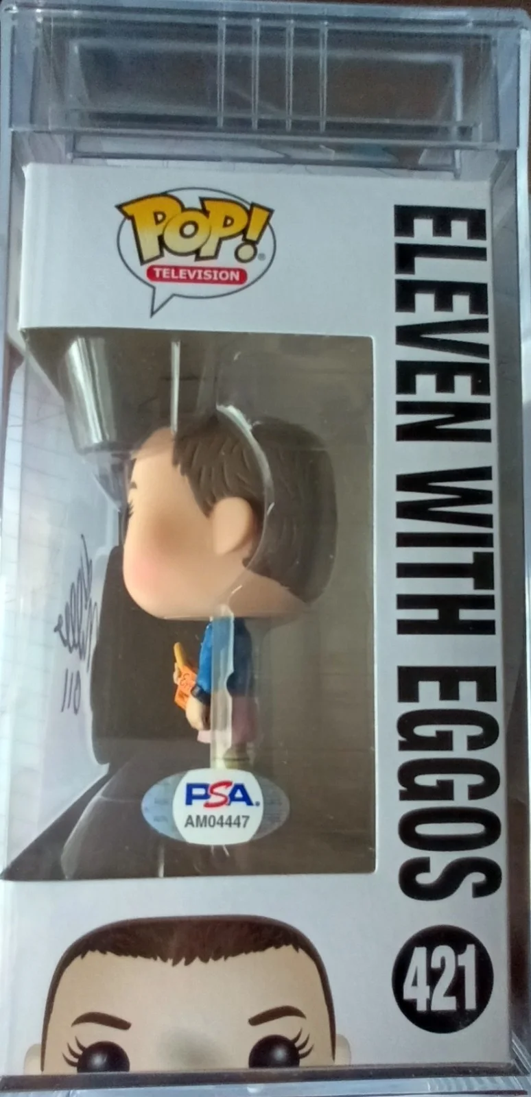 Millie Bobby Brown — Millie Bobby Brown Signed 11 Stranger Things Funko Pop 421 Slabbed PSA Authentic, изображение 4
