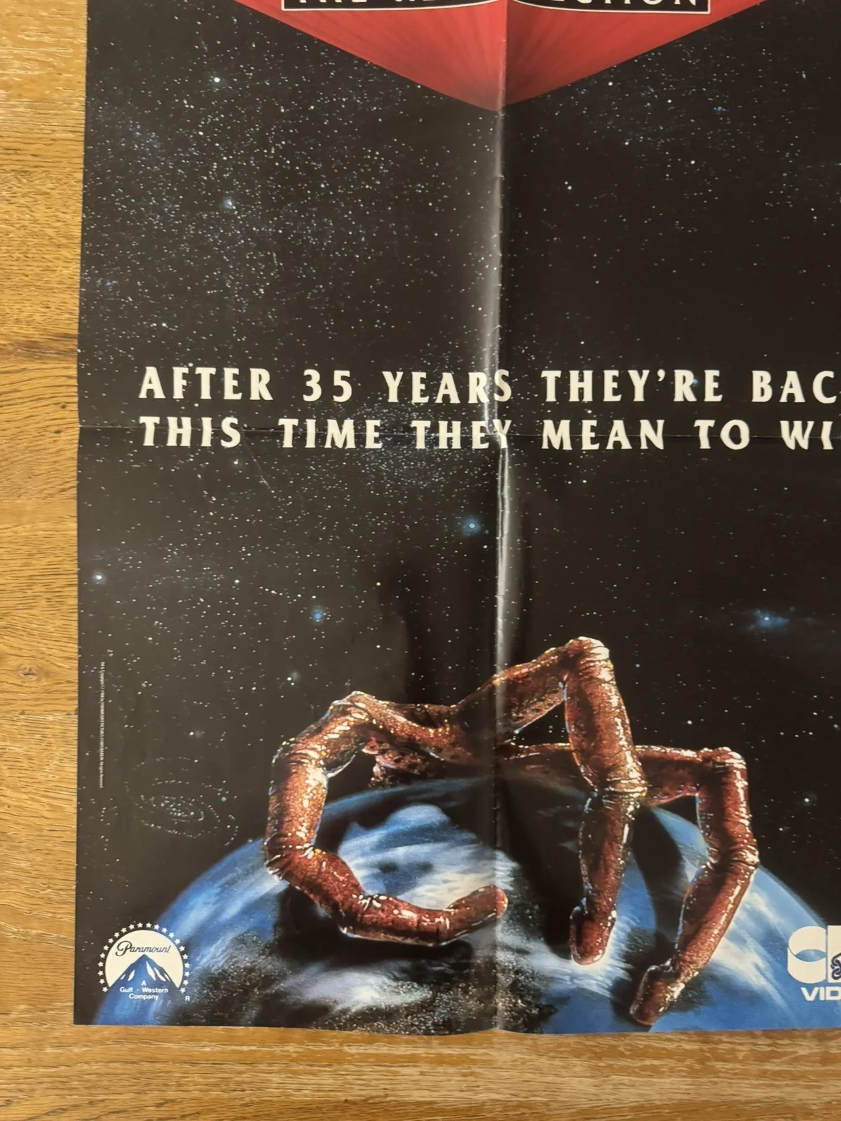 War of the worlds TV series rare Original Video Shop VHS Poster 1988, изображение 2
