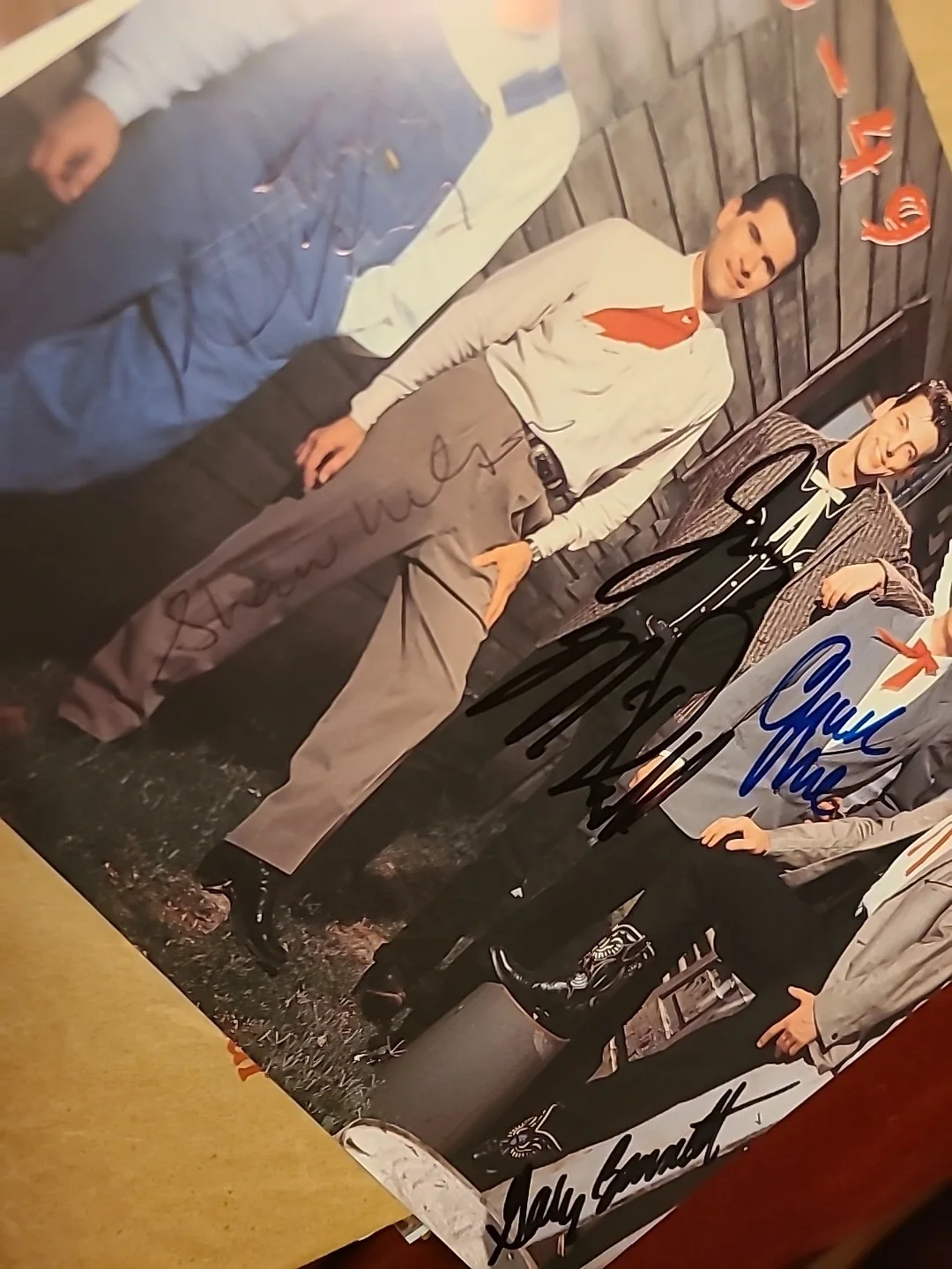 HAND SIGNED BR5-49 Press Photo 8x10 Autograph Keep It Country!, изображение 2