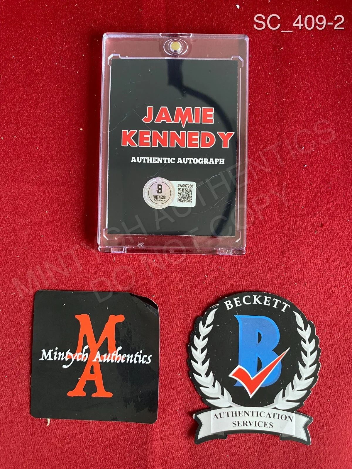 Jamie Kennedy — Jamie Kennedy autographed signed Randy Meeks Scream custom trading card Beckett, изображение 2