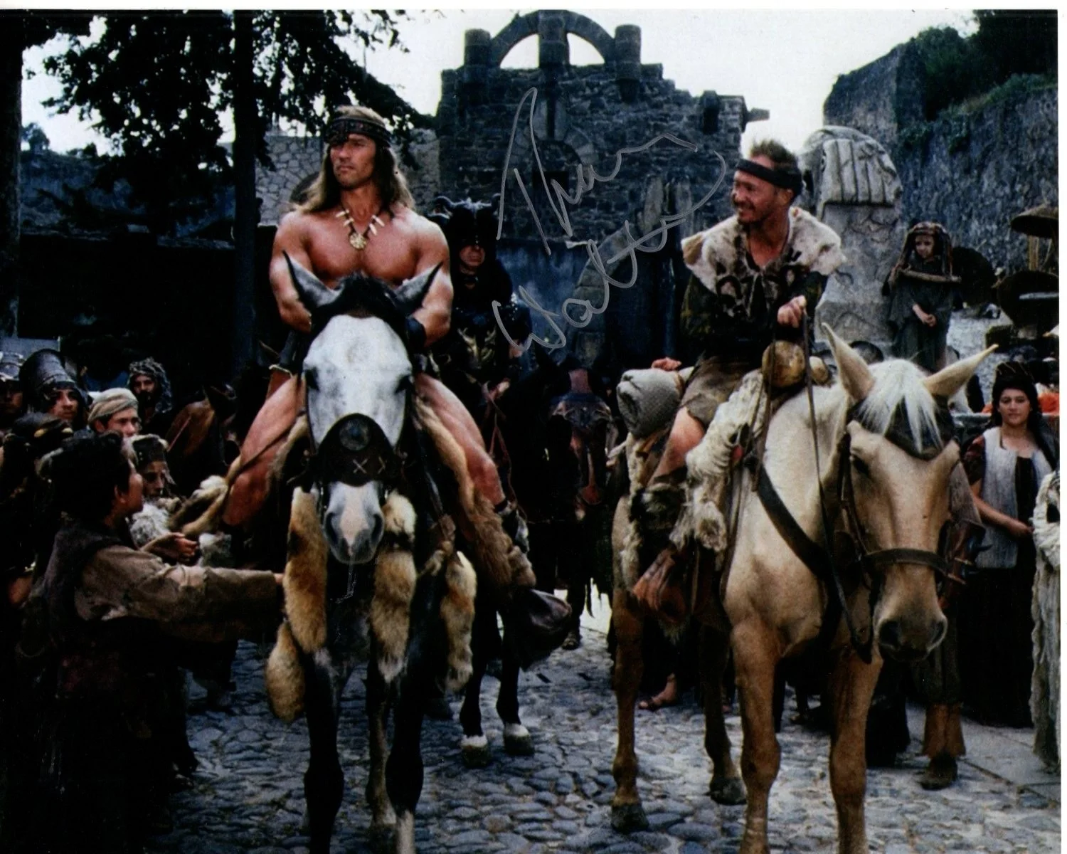 Tracey Walter — TRACEY WALTER Signed 8x10 CONAN DESTROYER MALAK w ARNOLD SCHWARZENEGGER Photo