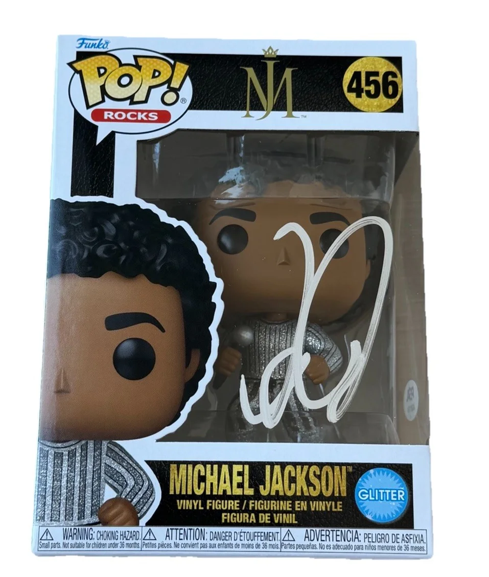 Jaafar Jackson — Jaafar Jackson Signed Glitter Funko Pop #456 Michael Jackson Movie PSA/DNA AUTO, изображение 2