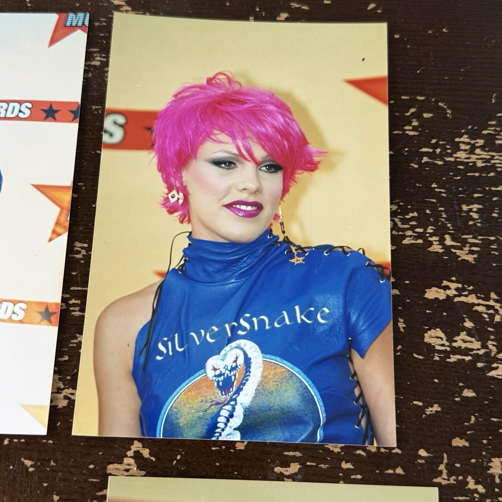 PINK Autographed Card Signed + 5 4x6 Photos 2001 MTV Movie Awards Singer Actress, изображение 5